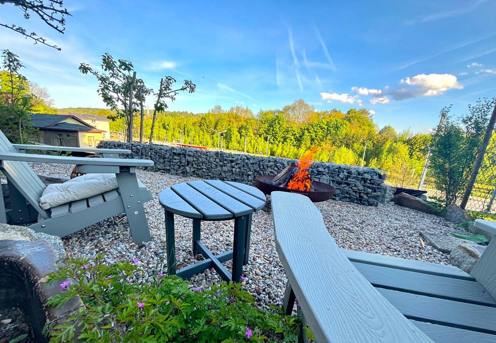 Gemuetliches Refugium Am Bahnhof - Perfekt Zum Erkunden Der Saechsischen Schweiz Apartment เซบนิทซ์ ภายนอก รูปภาพ